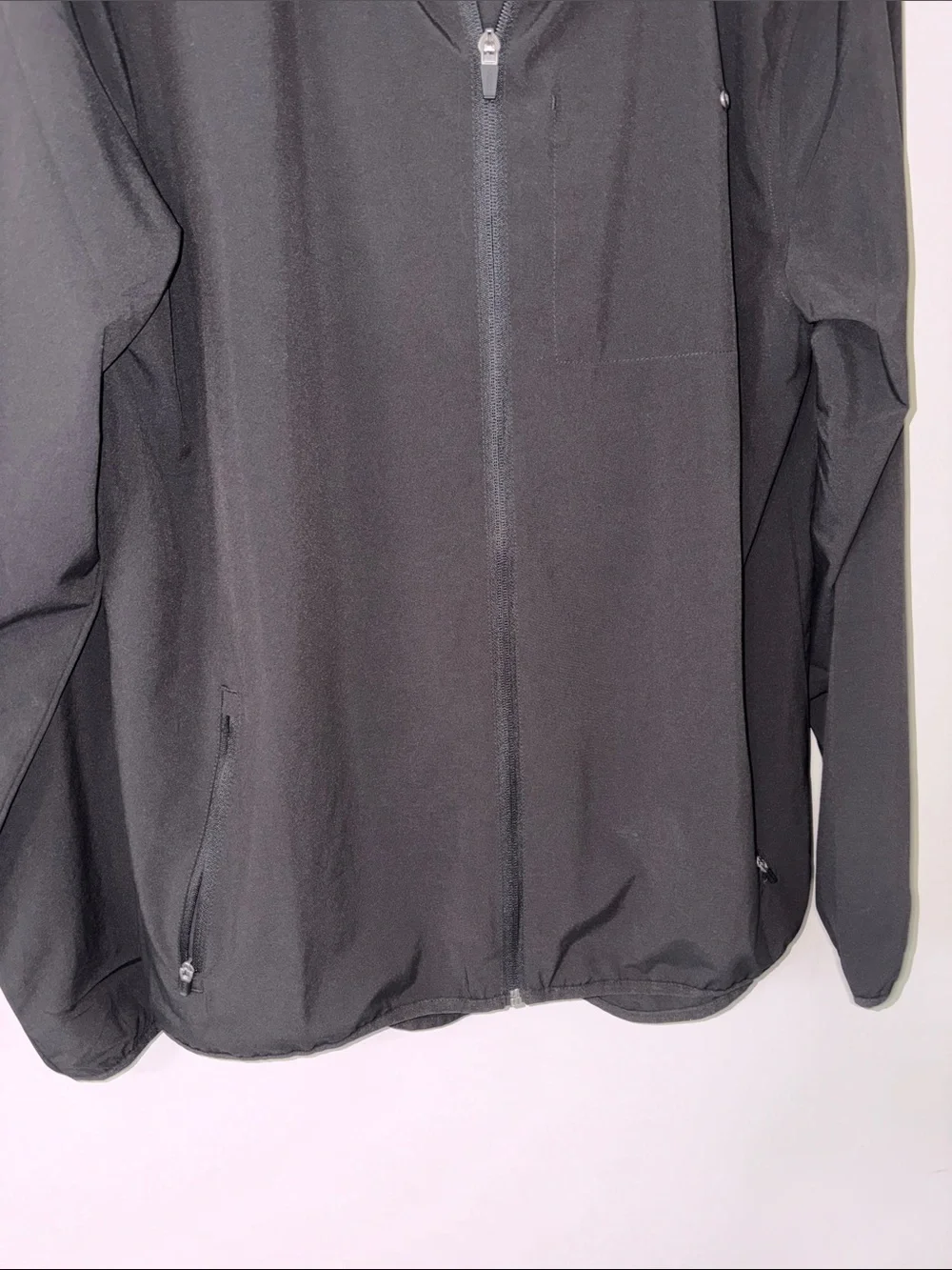 Vuori Outdoor Trainer Shell Black Mens Hooded Jacket Stretch Pockets Sz L - Picture 7 of 16
